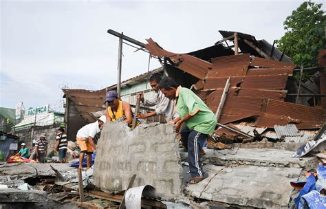 philippines earthquake tsunami